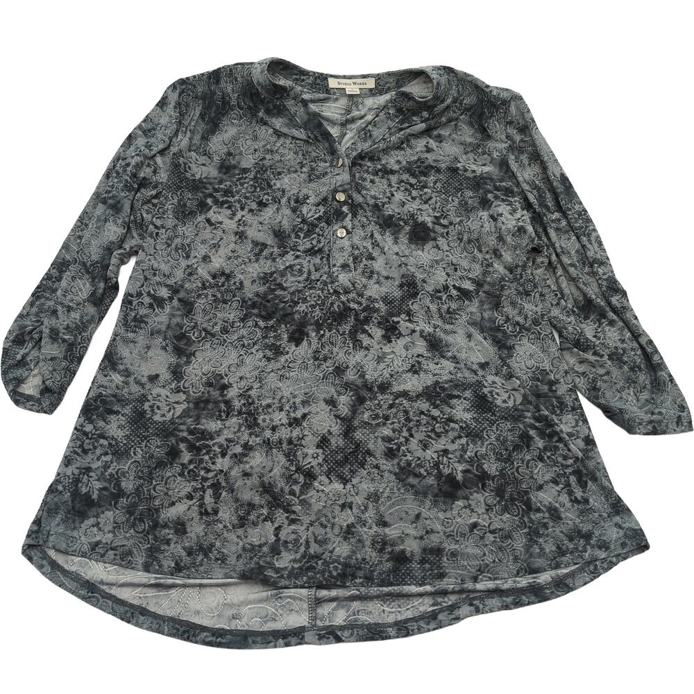 Studio Works S Gray Black Floral Henley Tunic Top